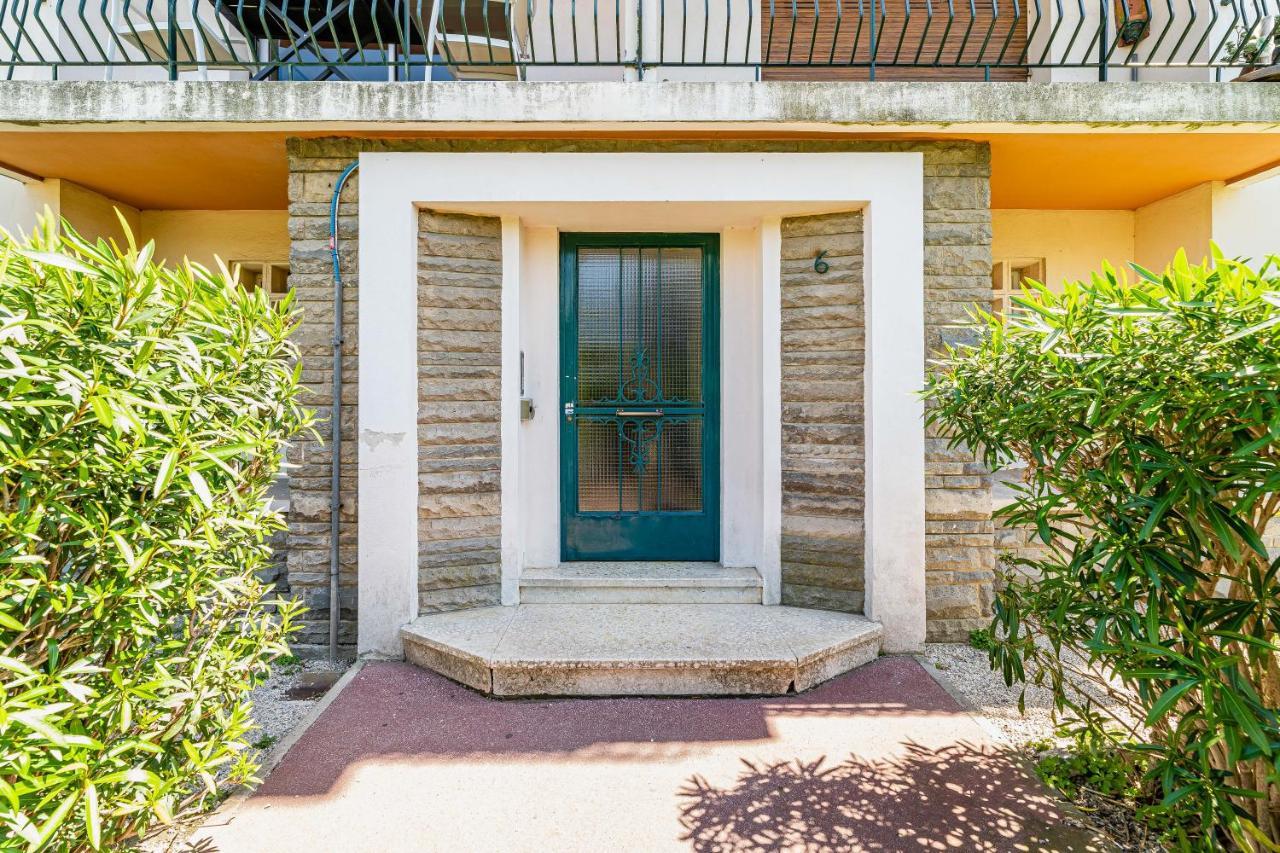 Cassis Le Marignan- Rdc - Garage - Classe 3 Etoiles Exterior foto